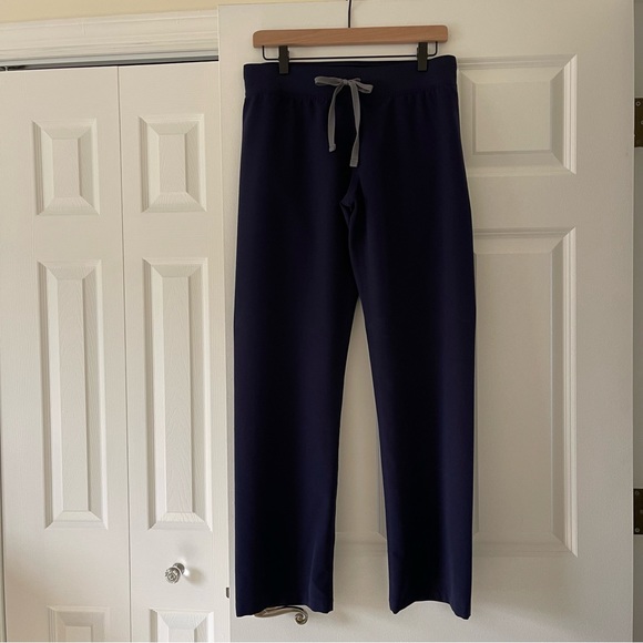 Figs Livingston Basic Scrub Pants - Picture 2 of 5